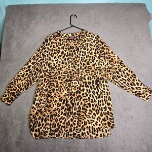 Vince Camuto Blouse Women's 1X Leopard Print Long Sleeve Button Sheer Hi Lo